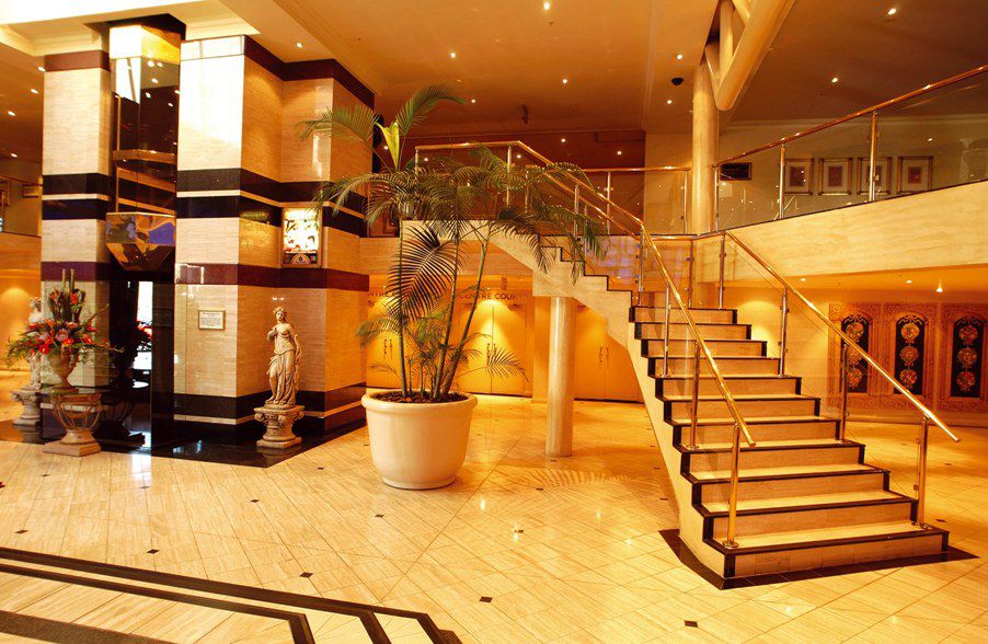 Peermont Metcourt Suites At Emperors Palace Johannesburg Interior photo